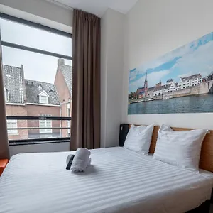 Easyhotel City Centre Ξενοδοχείο